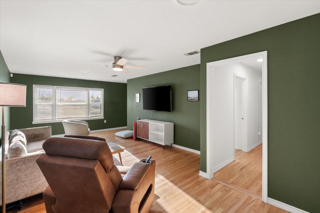 3290 Olive Place, Fort Worth, TX 76116