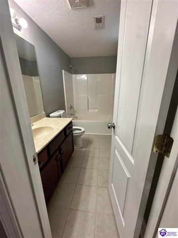 139 Tuscany Lane, Vine Grove, KY 40175