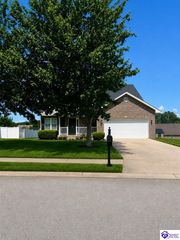 139 Tuscany Lane, Vine Grove, KY 40175