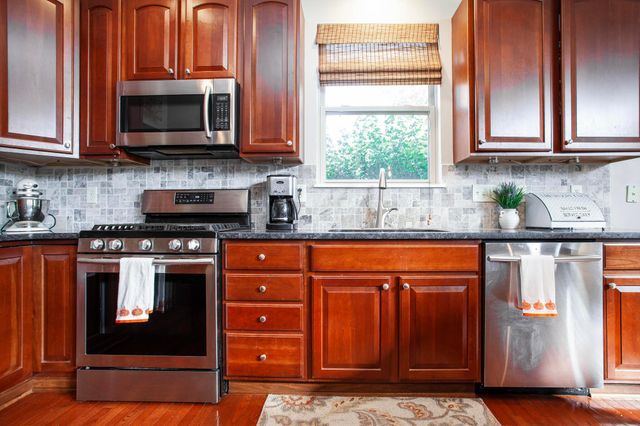 6867 Golden Way, Powell, OH 43065