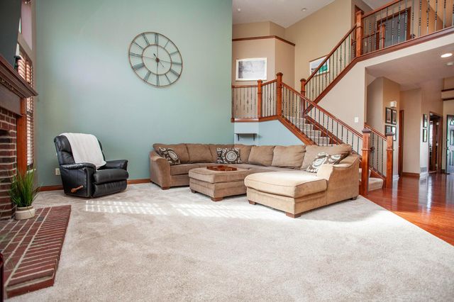 6867 Golden Way, Powell, OH 43065