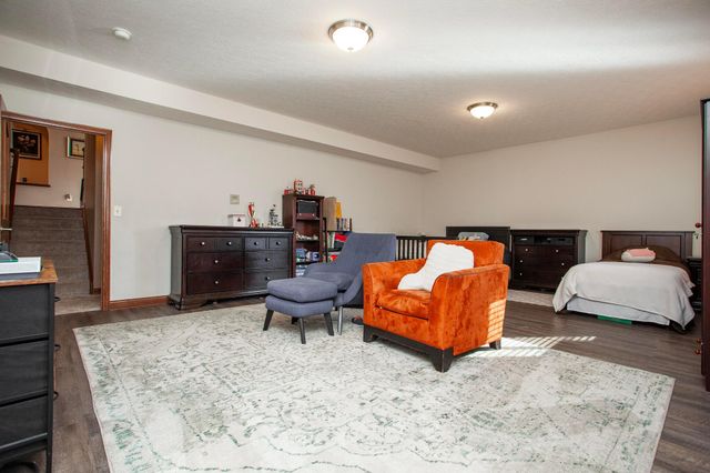 6867 Golden Way, Powell, OH 43065