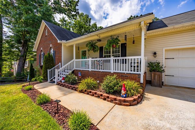 173 Ruthaven Drive, Bessemer City, NC 28016