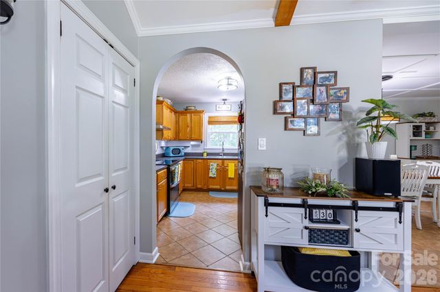173 Ruthaven Drive, Bessemer City, NC 28016