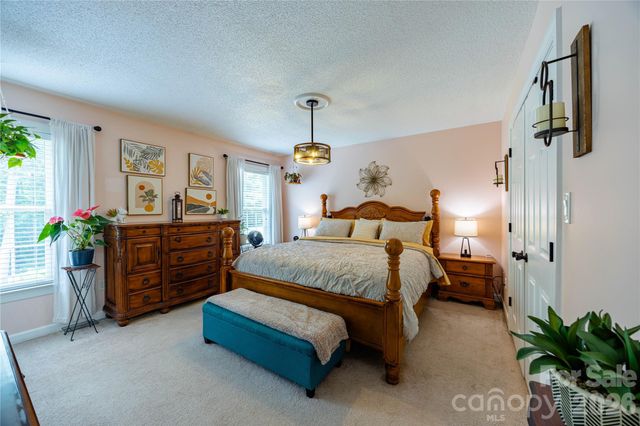 173 Ruthaven Drive, Bessemer City, NC 28016