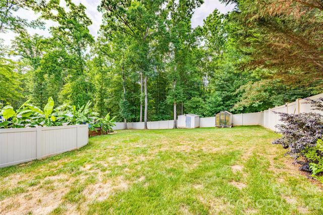 173 Ruthaven Drive, Bessemer City, NC 28016