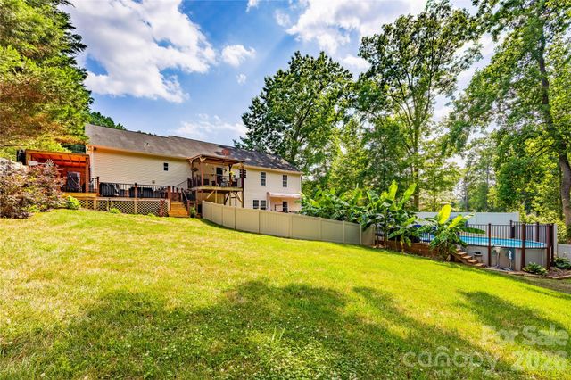 173 Ruthaven Drive, Bessemer City, NC 28016