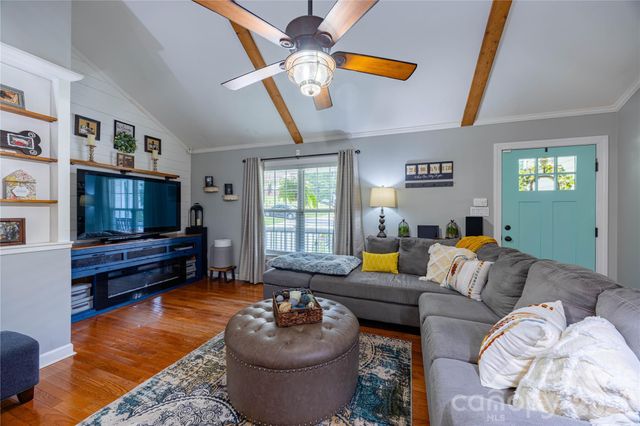 173 Ruthaven Drive, Bessemer City, NC 28016