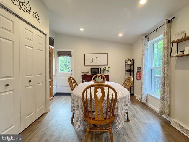 6135 BUMPY OAK RD, La Plata, MD 20646