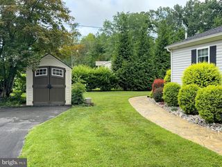 6135 BUMPY OAK RD, La Plata, MD 20646