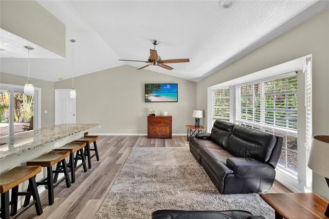 3920 1st Lane, Vero Beach, FL 32968