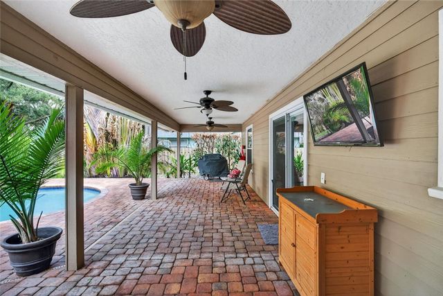 3920 1st Lane, Vero Beach, FL 32968