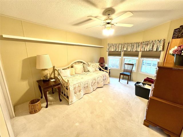 1560 SKYLINE DRIVE, Tavares, FL 32778