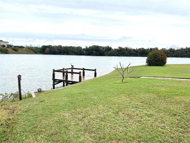 1560 SKYLINE DRIVE, Tavares, FL 32778