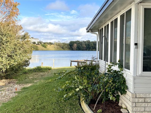 1560 SKYLINE DRIVE, Tavares, FL 32778