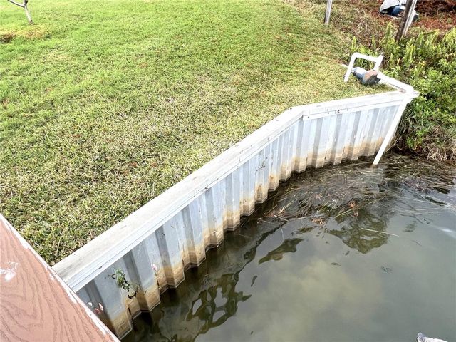 1560 SKYLINE DRIVE, Tavares, FL 32778