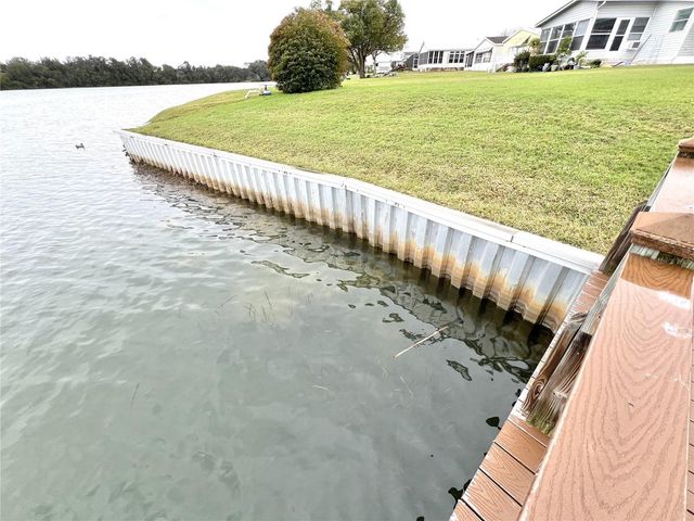 1560 SKYLINE DRIVE, Tavares, FL 32778