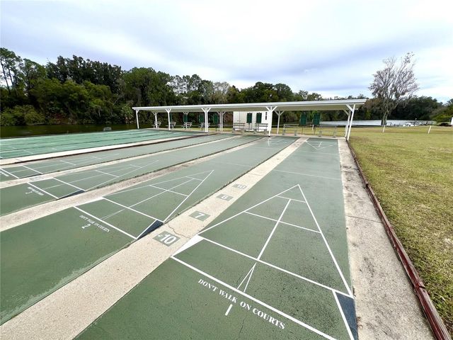 1560 SKYLINE DRIVE, Tavares, FL 32778