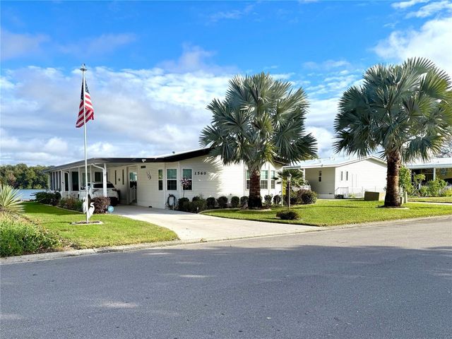 1560 SKYLINE DRIVE, Tavares, FL 32778