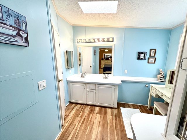 1560 SKYLINE DRIVE, Tavares, FL 32778