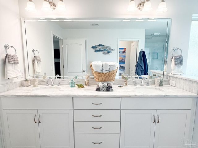 5527 Dunridge Dr, Pace, FL 32571