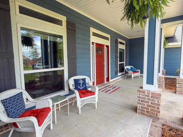 5527 Dunridge Dr, Pace, FL 32571