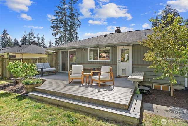 18012 1st Avenue NW, Shoreline, WA 98177