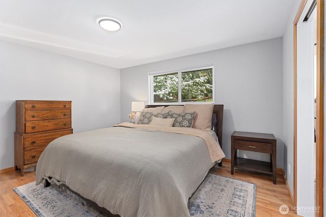 18012 1st Avenue NW, Shoreline, WA 98177
