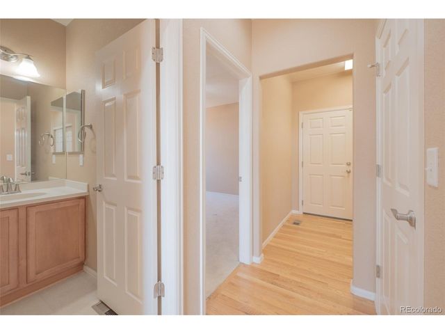 5356 S Fultondale Way, Aurora, CO 80016