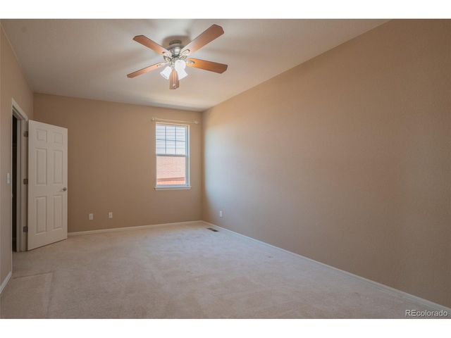 5356 S Fultondale Way, Aurora, CO 80016
