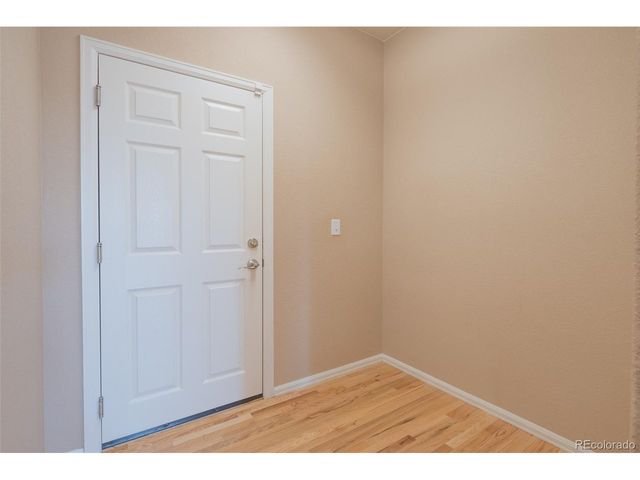 5356 S Fultondale Way, Aurora, CO 80016