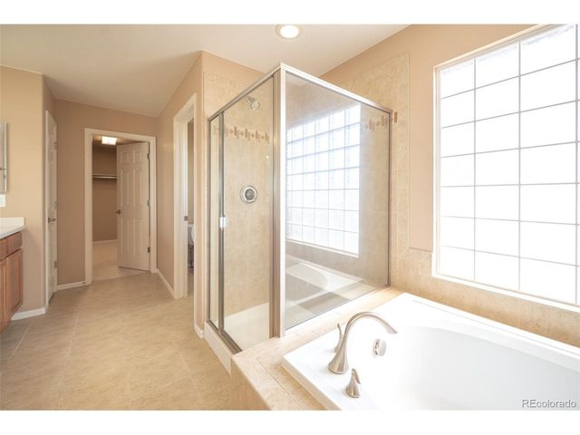 5356 S Fultondale Way, Aurora, CO 80016