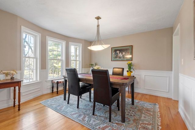 60 Redstone Hill Rd, Sterling, MA 01564