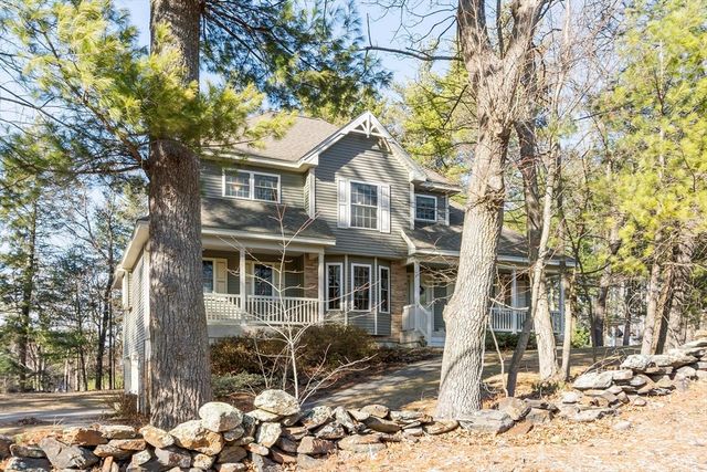 60 Redstone Hill Rd, Sterling, MA 01564