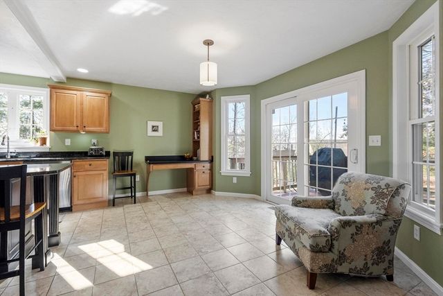 60 Redstone Hill Rd, Sterling, MA 01564