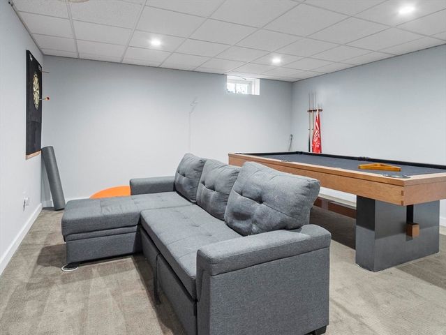 60 Redstone Hill Rd, Sterling, MA 01564