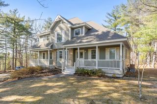 60 Redstone Hill Rd, Sterling, MA 01564