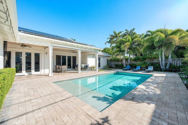 114 NW 16th Street, Delray Beach, FL 33444