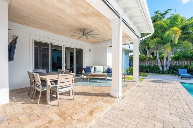 114 NW 16th Street, Delray Beach, FL 33444