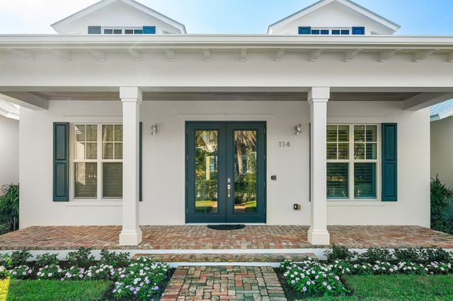 114 NW 16th Street, Delray Beach, FL 33444