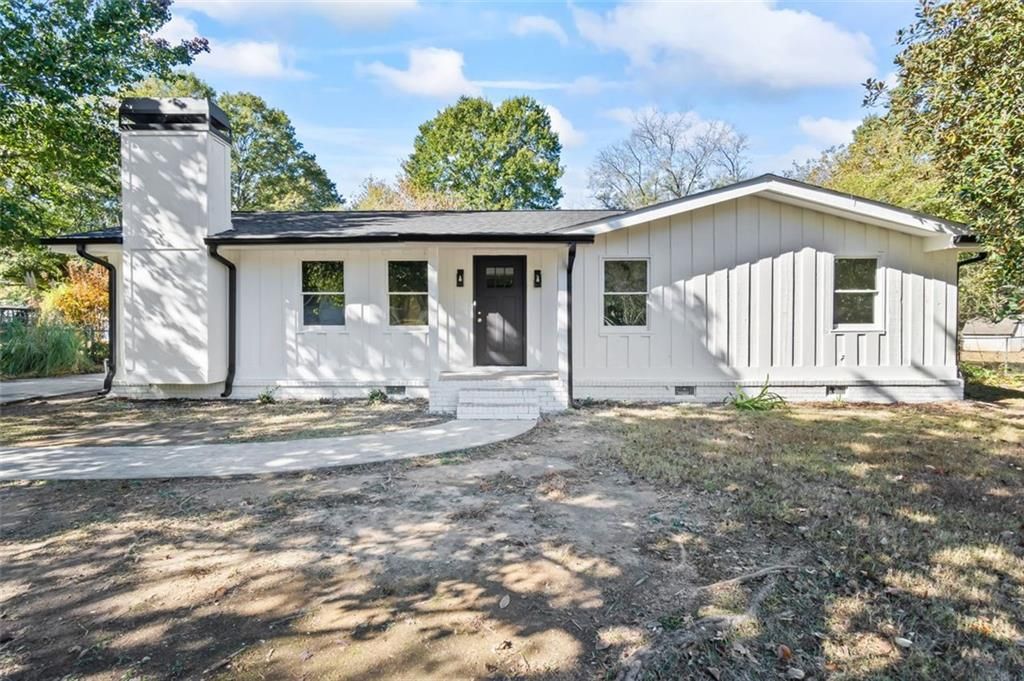 1791 CRESTRIDGE NW Circle, Conyers, GA 30012