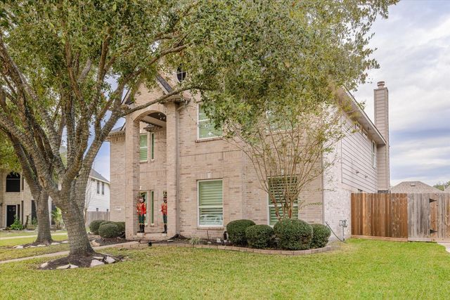 7411 Shady Arbour Court, Pasadena, TX 77505