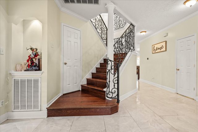 7411 Shady Arbour Court, Pasadena, TX 77505