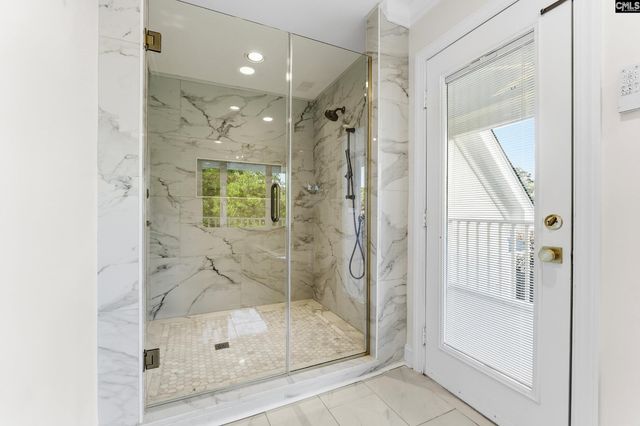 121 Silver Lake Road E, Columbia, SC 29223