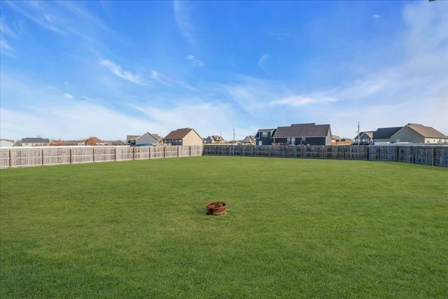 837 Richland Farms Dr, Manchester, TN 37355