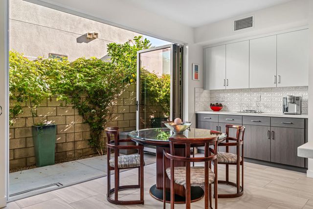 164 Vibe Way, Palm Springs, CA 92262