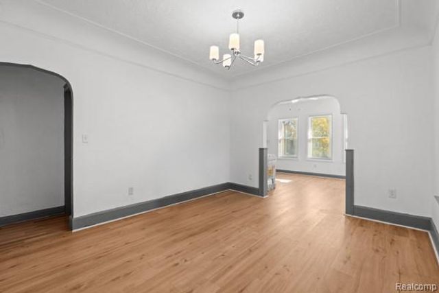 18633 Goulburn Street, Detroit, MI 48205