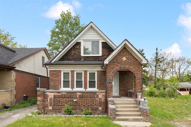 18633 Goulburn Street, Detroit, MI 48205