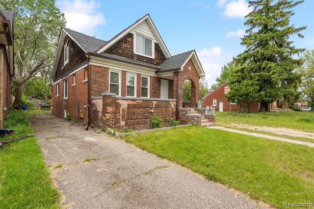 18633 Goulburn Street, Detroit, MI 48205