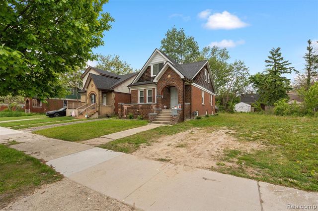 18633 Goulburn Street, Detroit, MI 48205